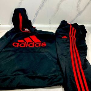 Adidas set medium boys